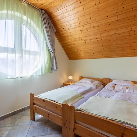 Apartmán Aranyapartman