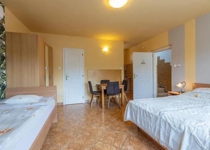 Appartamento Aranyapartman