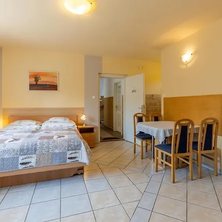 Aranyapartman Апартаменты *