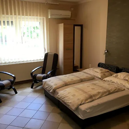 Aranyapartman Апартаменты *